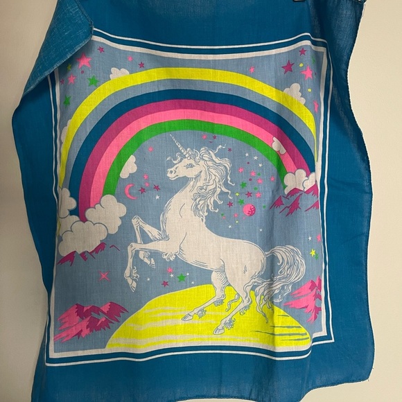 Vintage Colorful Unicorn Scarf with Rainbow Design 1980s USA made - Picture 1 of 5